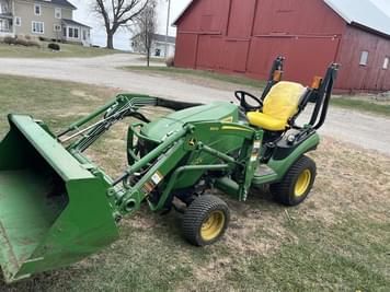 Main image John Deere 1025R
