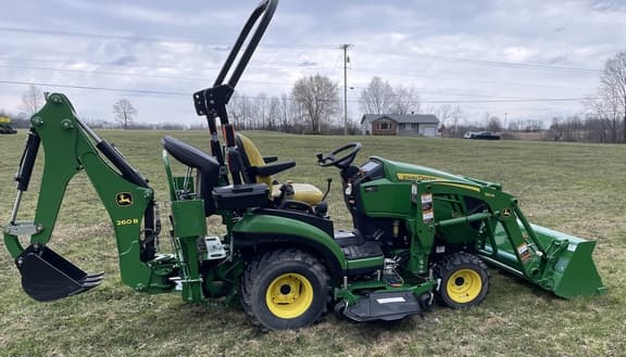 Image of John Deere 1025R equipment image 3