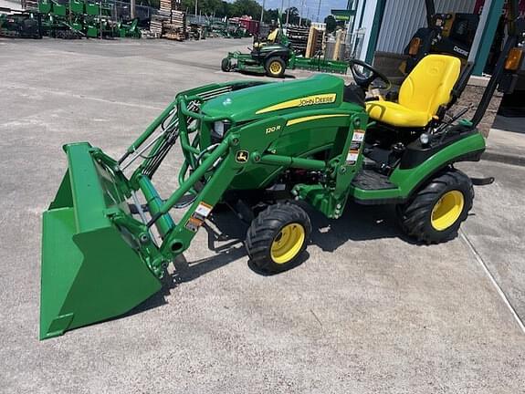 Image of John Deere 1025R equipment image 4