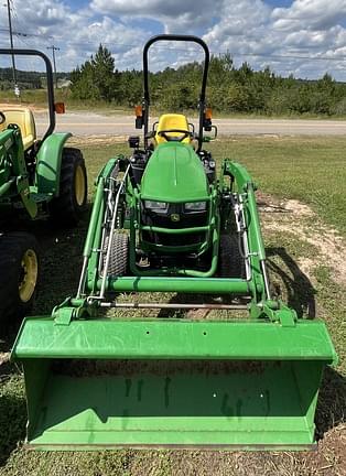 Image of John Deere 1025R equipment image 2