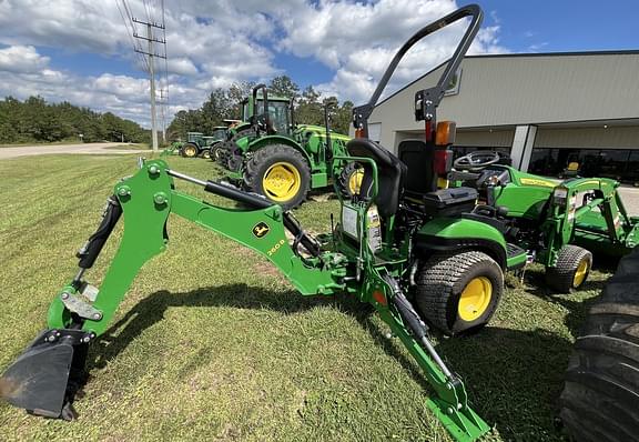 Image of John Deere 1025R equipment image 4