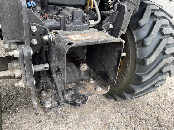 Image of John Deere 1025R equipment image 4