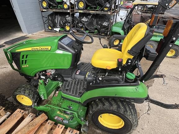 Image of John Deere 1025R equipment image 1