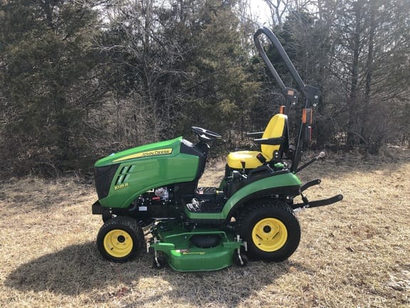 Main image John Deere 1025R