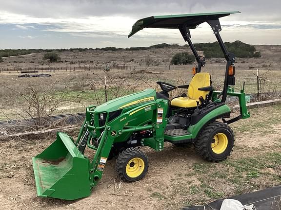 Image of John Deere 1025R Primary image