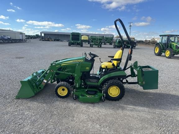 Image of John Deere 1025R equipment image 1