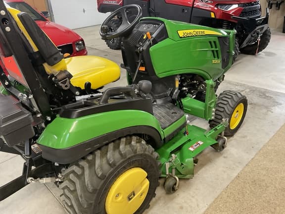 Image of John Deere 1025R equipment image 4