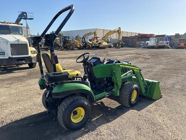 Image of John Deere 1025R equipment image 2