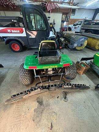 Image of John Deere 1200A equipment image 4