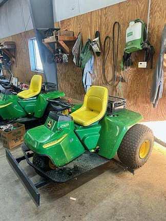 Image of John Deere 1200A equipment image 2