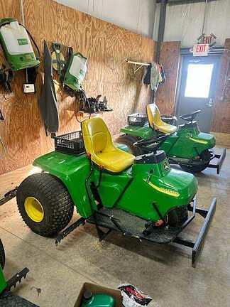 Image of John Deere 1200A equipment image 3