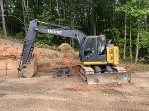 2019 John Deere 135G Image