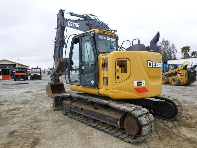 Image of John Deere 135G equipment image 3