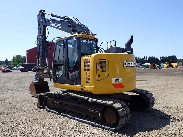 Image of John Deere 135G equipment image 4