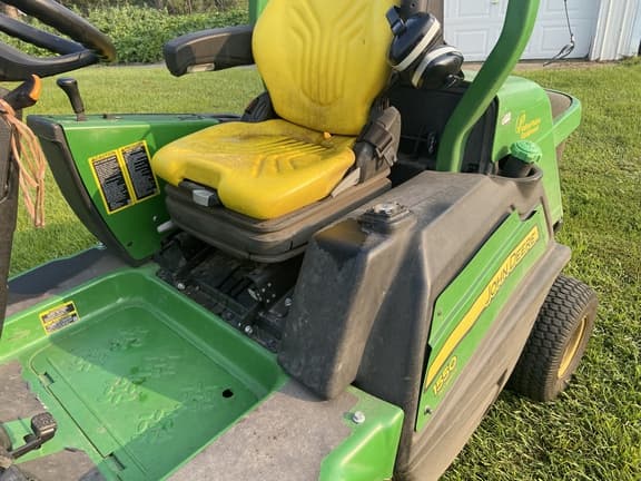 Image of John Deere 1550 equipment image 4