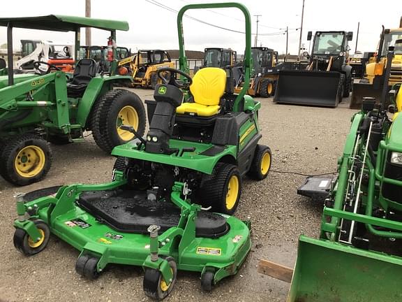 Image of John Deere 1570 Primary image