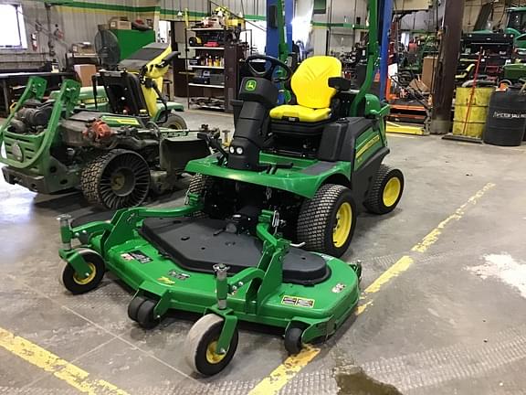 Image of John Deere 1570 equipment image 1