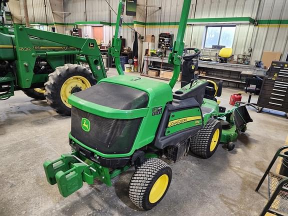 Image of John Deere 1570 Primary image