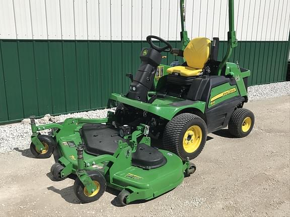 Image of John Deere 1570 Primary image