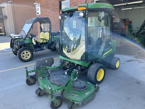 Image of John Deere 1575 equipment image 1