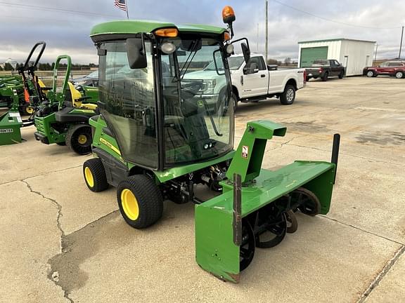 Image of John Deere 1575 equipment image 3