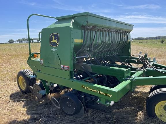 Image of John Deere 1590 Primary image