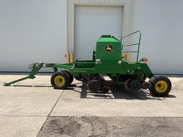 Main image John Deere 1590