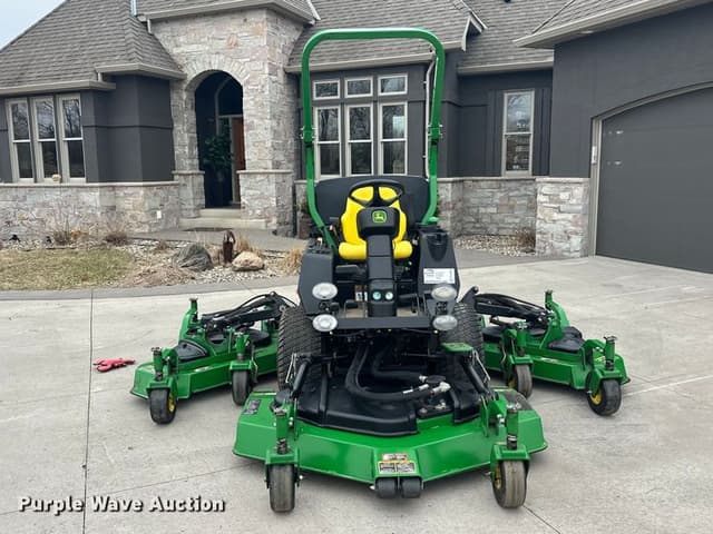 Image of John Deere 1600 Turbo III equipment image 1