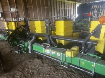 Main image John Deere 1705