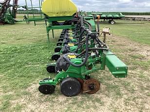 Main image John Deere 1720 5