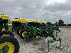 2019 John Deere 1775NT Image