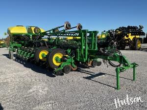 2019 John Deere 1775 Image