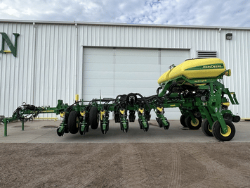 Main image John Deere 1775