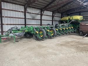 2019 John Deere 1775 Image