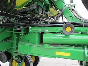 Main image John Deere 1775 34