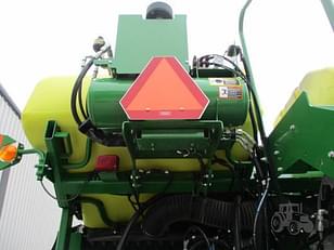 Main image John Deere 1775 47