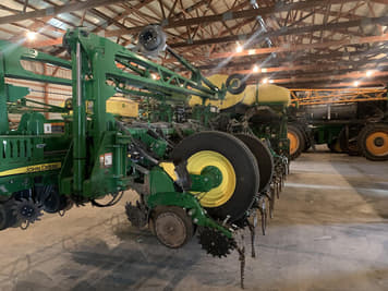 Main image John Deere 1775