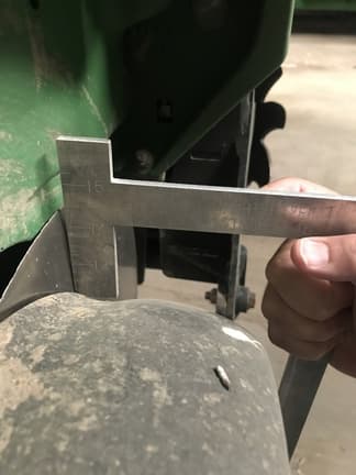 Image of John Deere 1775 equipment image 2