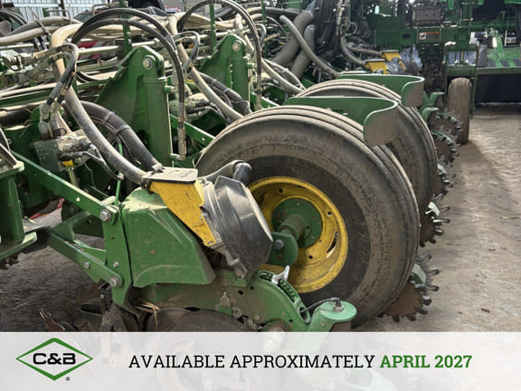 2019 John Deere 1775 Equipment Image0