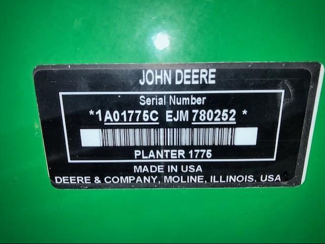 Image of John Deere 1775 equipment image 1