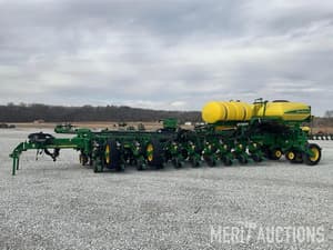 2019 John Deere 1775 Image