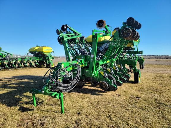 Image of John Deere 1795 Primary image