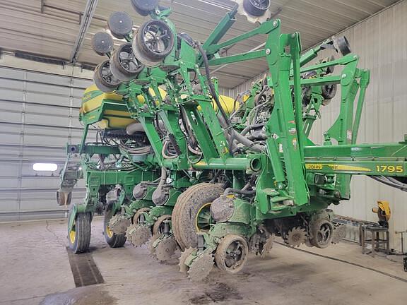 Image of John Deere 1795 Primary image