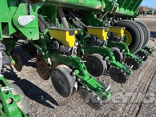 Main image John Deere 1795 10