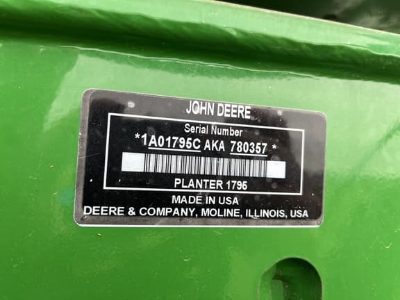Image of John Deere 1795 equipment image 2
