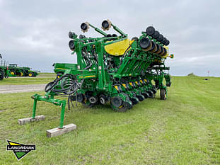 2019 John Deere 1795 Equipment Image0