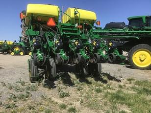 Main image John Deere 1795 11