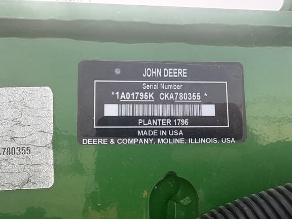 Image of John Deere 1795 equipment image 2
