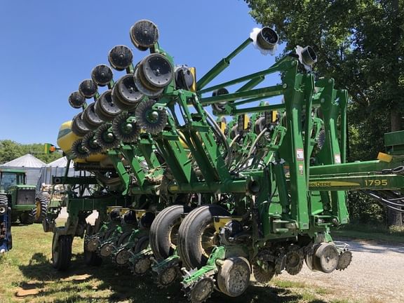 Main image John Deere 1795