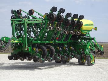 Main image John Deere 1795